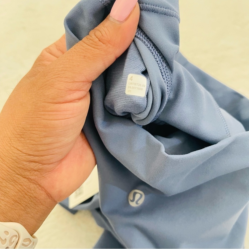 Lululemon Align Shorts HR 6” Oasis - Picture 9 of 9